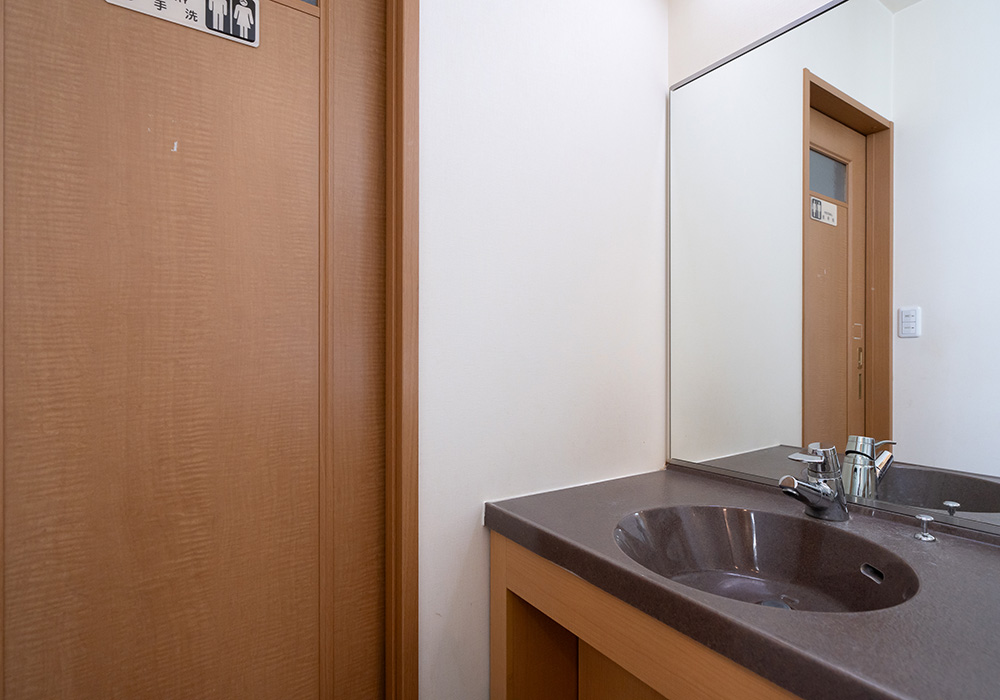 パウダールーム